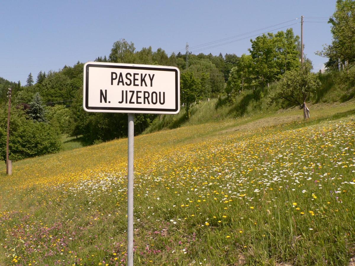 Na Zvonici Pensionat Paseky nad Jizerou Eksteriør billede
